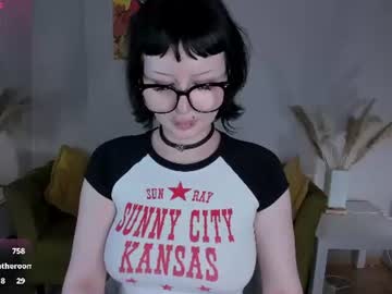 Livecam Vorschaubild von adelle_lee
