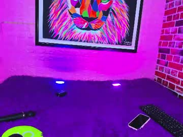 Livecam Vorschaubild von chalotte_roldan