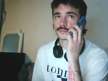 Livecam Vorschaubild von cheeky_bi_kiwi