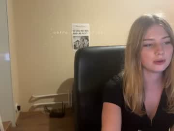 Livecam Vorschaubild von eli_sweetaura