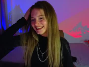 Livecam Vorschaubild von katyaa_lover