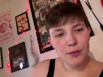 Livecam Vorschaubild von mostlyylesbian