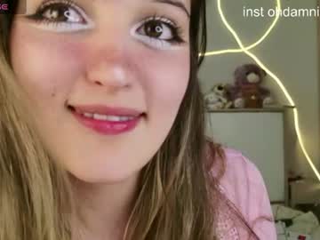 Livecam Vorschaubild von ohdamnits_kamii