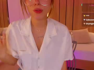 Livecam Vorschaubild von riley_sierra